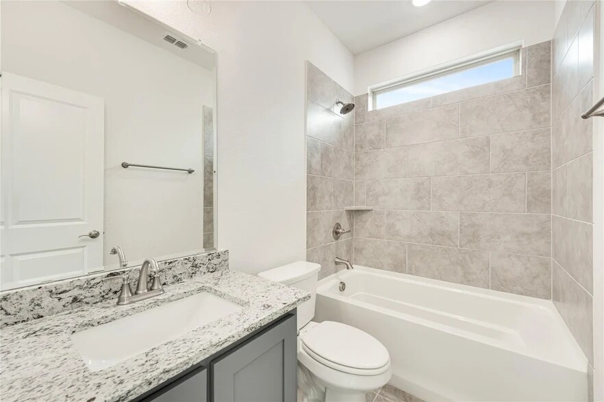 Building Photo - 2904 Emerald Trace Dr