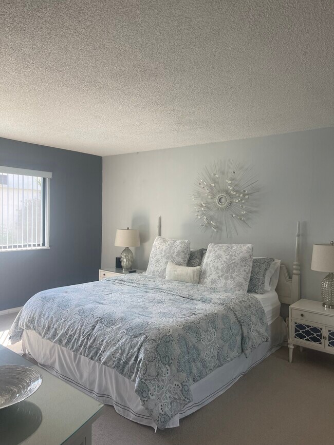 Master bedroom - 95 Calle Encinitas