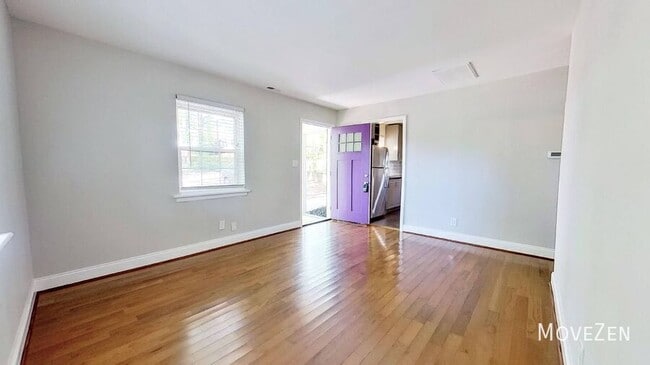 Building Photo - 1500 Nassau Blvd