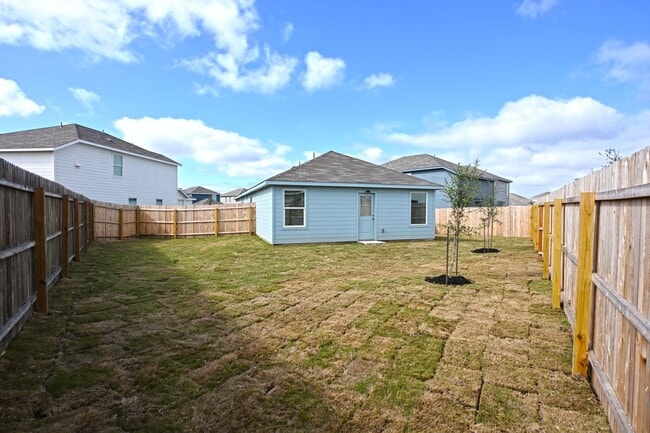 Building Photo - 7411 Spinel Way