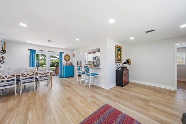 Building Photo - 12015 Colony Ave