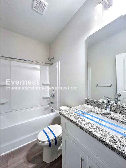 Building Photo - 312 N Correll St