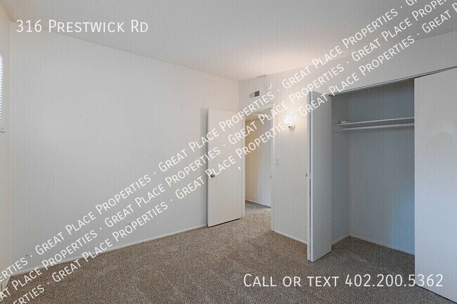 Building Photo - 316 Prestwick Rd