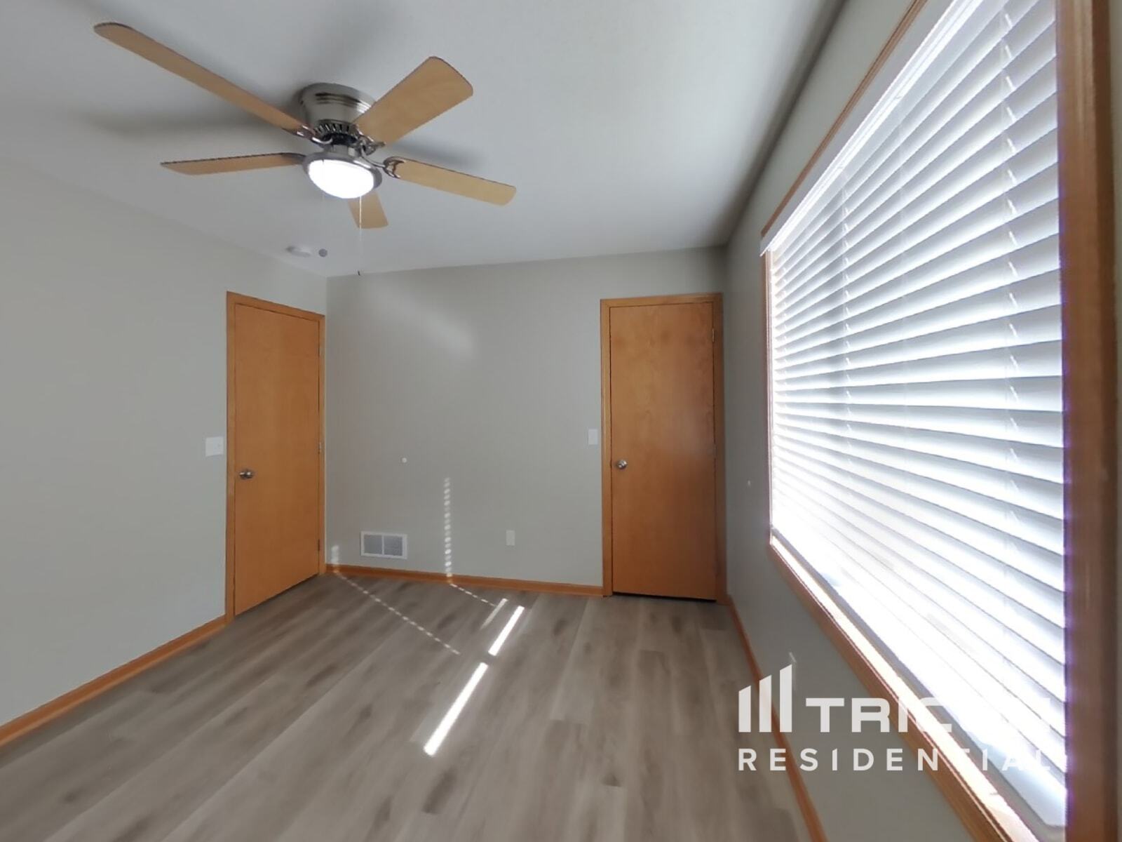 Building Photo - 6367 River Mill Dr