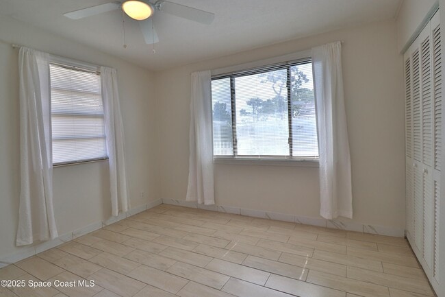 Building Photo - 3681 Rio Vista Way