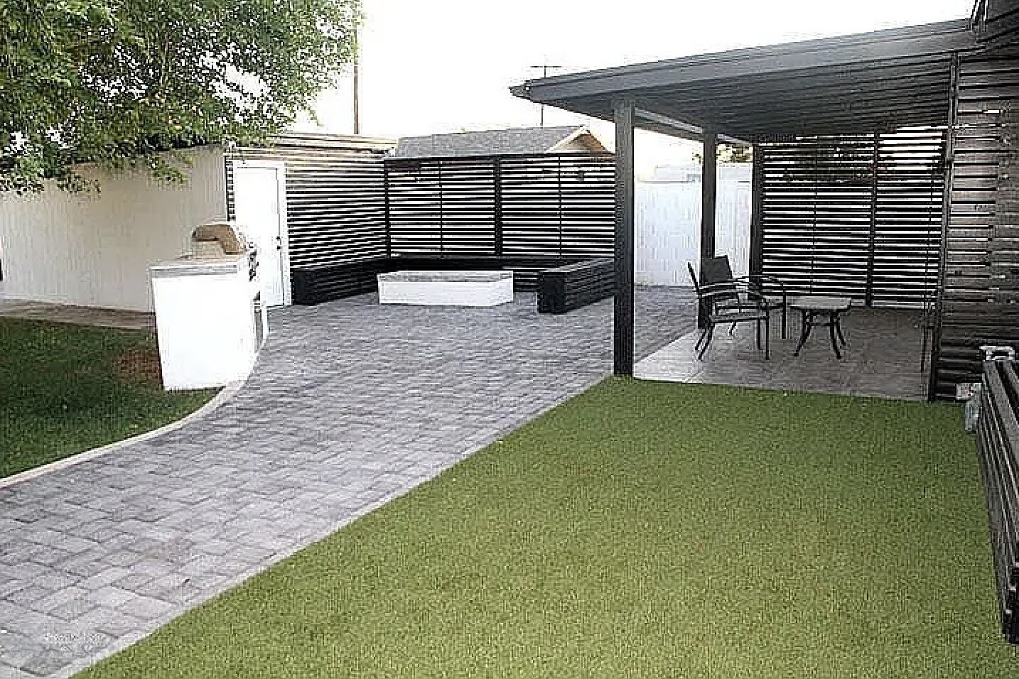 Backyard and Covered Patio - 1359 E Whitton Ave