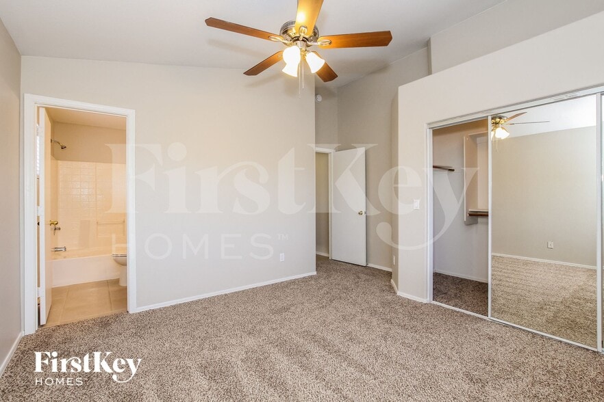 Building Photo - 21812 N 36th Ln