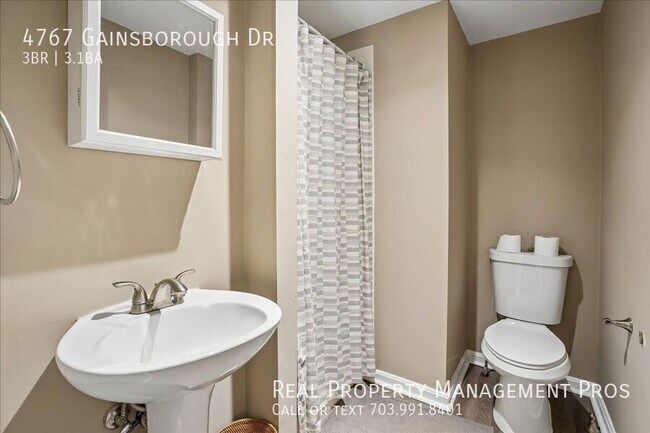 Building Photo - 4767 Gainsborough Dr