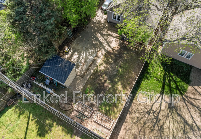 Building Photo - 1235 S Atlanta Pl