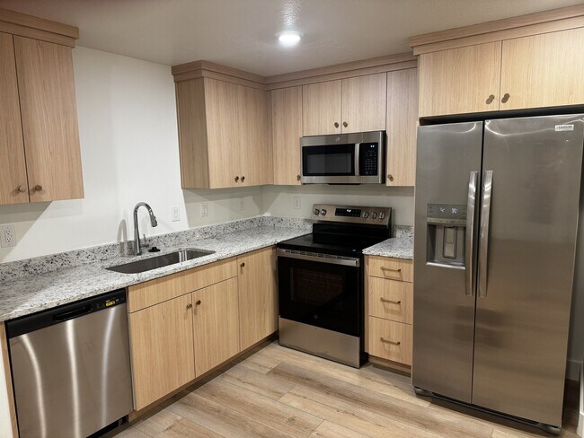 Building Photo - 129 S 940 E