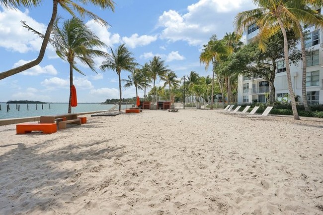 Building Photo - Nirvana Water Front Guard Gated Community