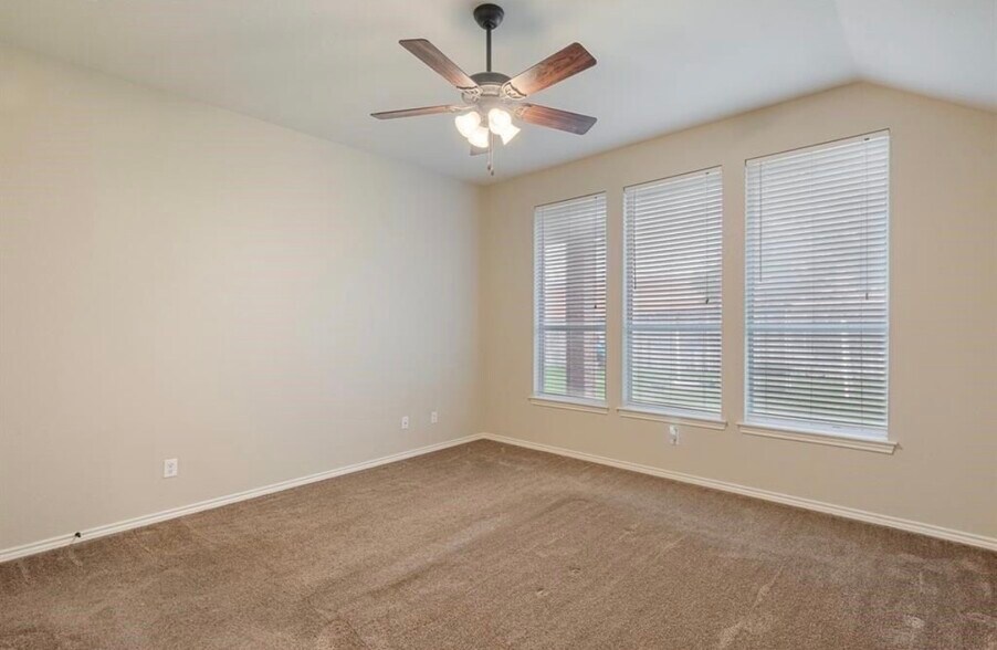Building Photo - 1803 Clover Hill Rd