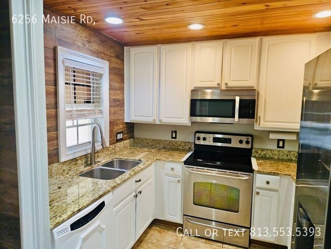 Building Photo - 6256 Maisai Rd