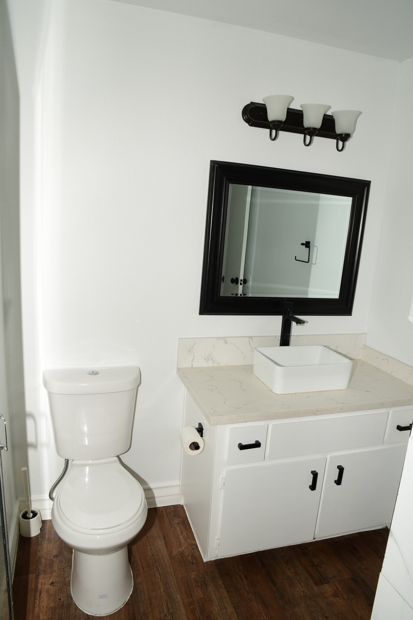 Bathroom one - 925 Willow Tree Dr