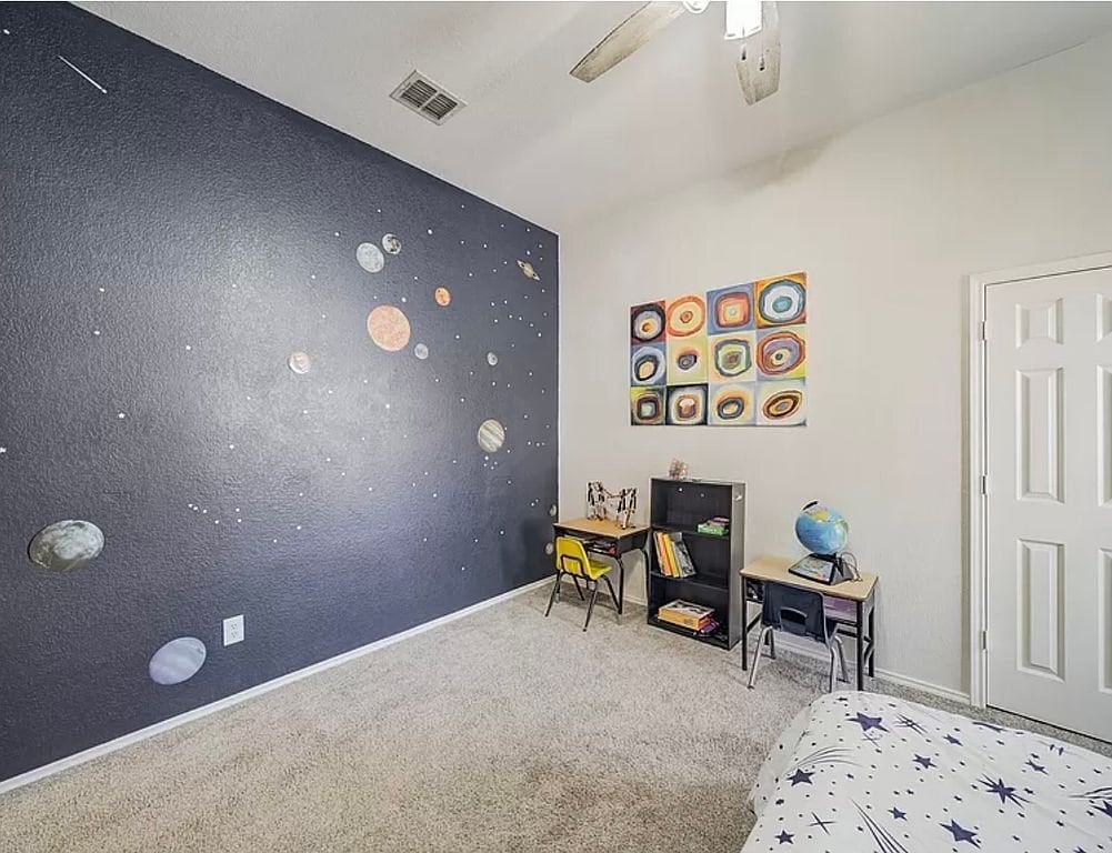 Building Photo - 5558 Mesa Verde Ct