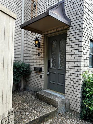 Building Photo - 3419 Shenandoah St