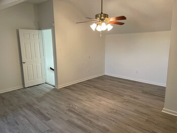 2nd floor Master Baedroom - 214 Gloria St