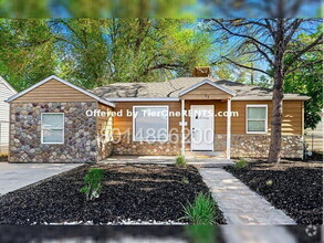 Building Photo - No deposit option for qualified renters