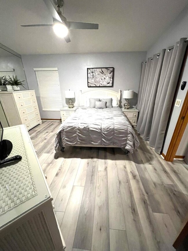 Building Photo - 4801 Casablanca Cir