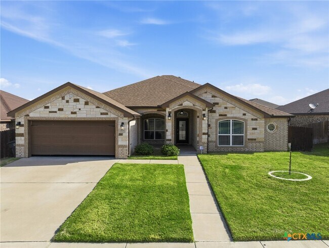 Building Photo - 6101 Cordillera Dr