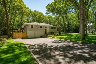 Building Photo - 26 Valleywood Rd