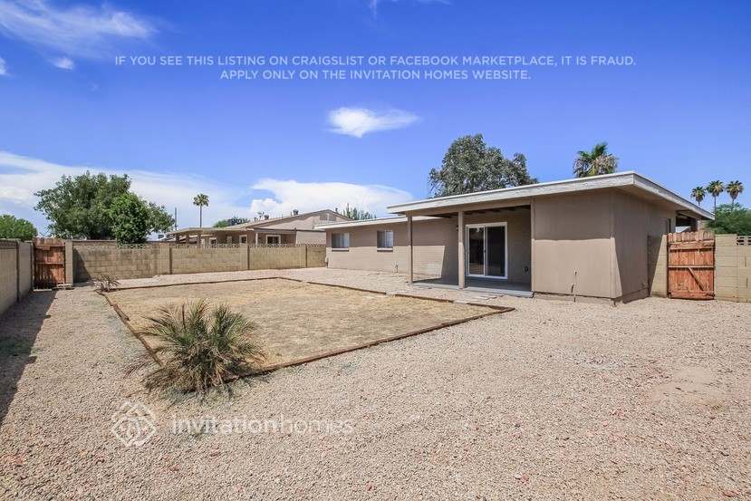 Building Photo - 11814 N 30th Dr