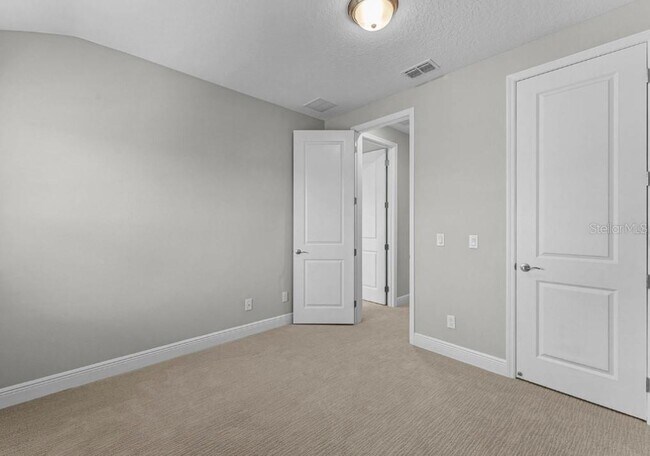 Building Photo - 7357 Alpine Butterfly Ln