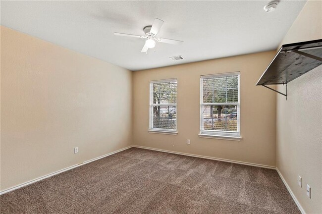 Building Photo - 354 Camelia Pkwy