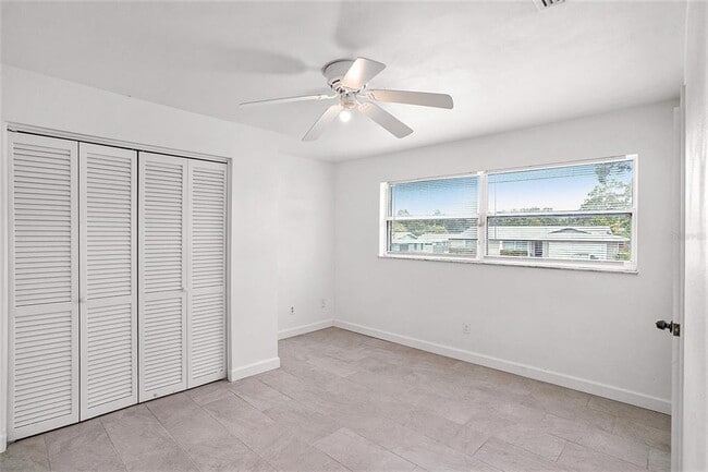 Building Photo - 1640 Picardy Cir