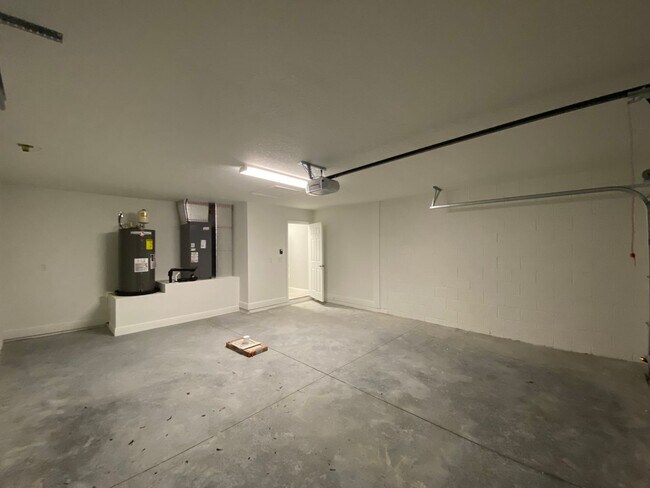 Building Photo - Beautiful  Home Citrus Springs - 4/2/2 Gre...
