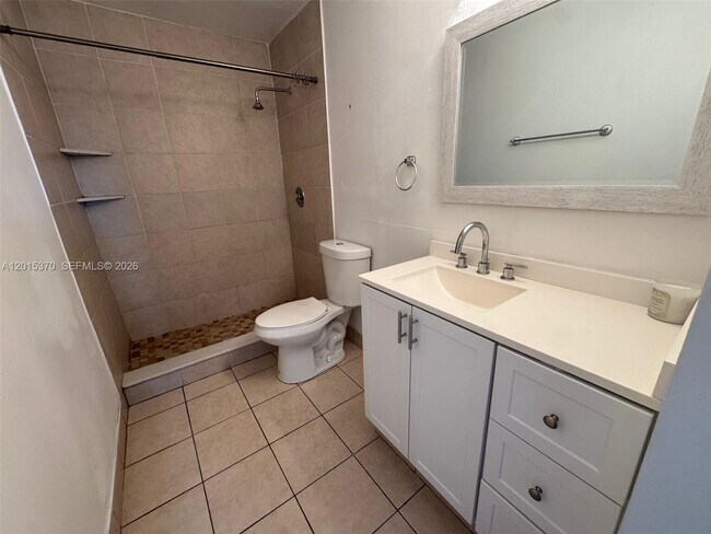 Building Photo - 3441 NW 44th St