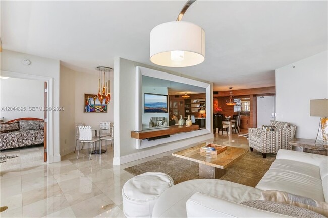 Building Photo - 4779 Collins Ave