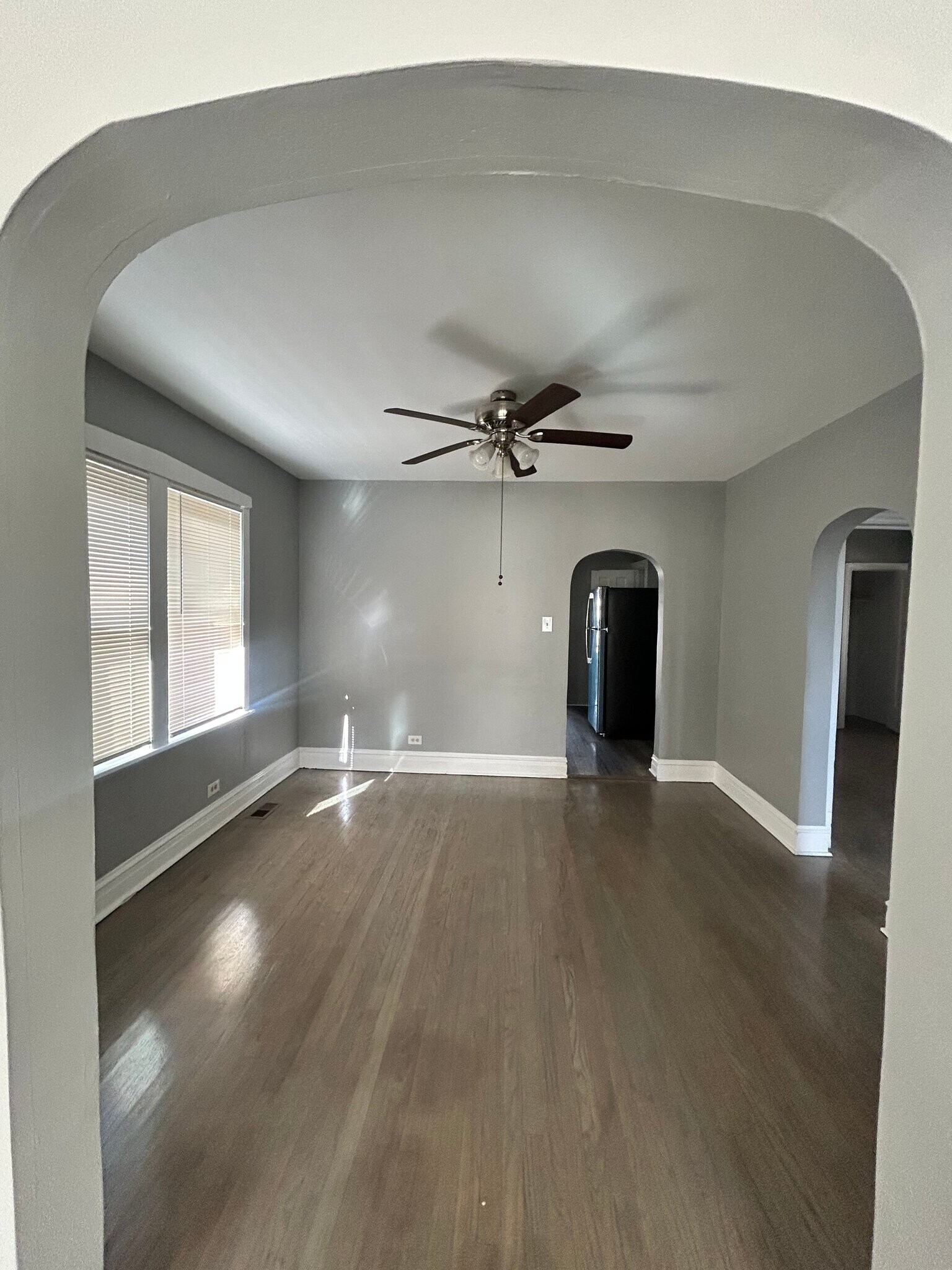 Building Photo - 1620 N Laramie Ave