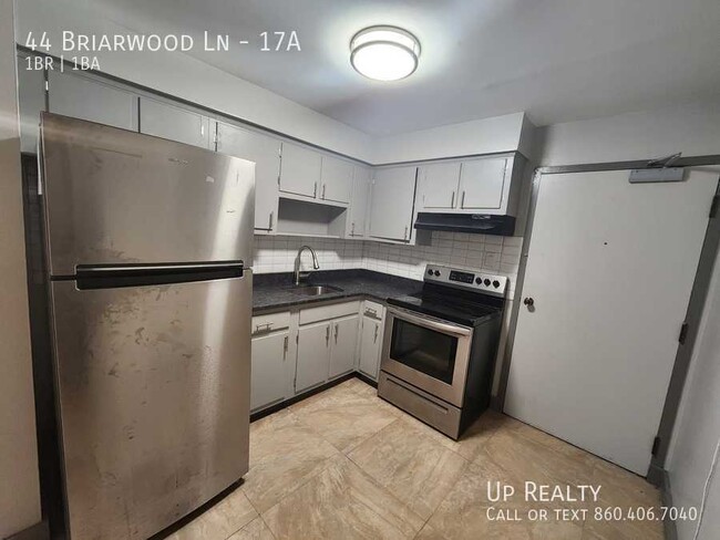 Building Photo - 40-44 Briarwood Ln