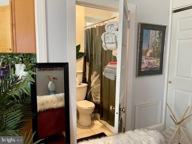 Building Photo - 1945 Poplar St