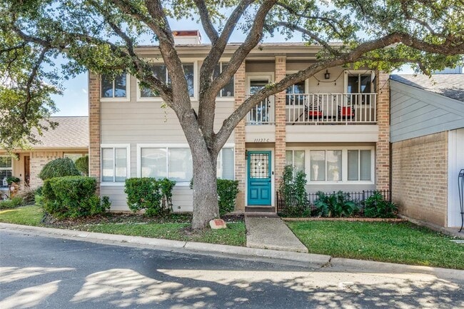 Building Photo - 11127 Pinehurst Dr #C C