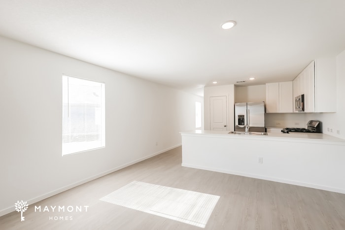 Building Photo - 310 Gadwall Ave