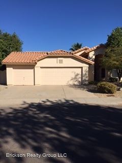 Primary Photo - 508 E Stonebridge Dr
