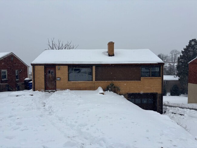 Building Photo - Spring Into Homeownership This April! Lease-to-Own Home Opportunity – This is NOT a Typical Rental!