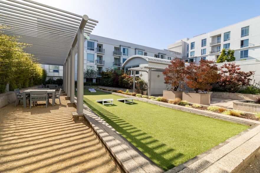 Building Photo - 1201 4th St