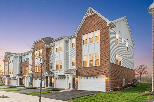 Building Photo - 780 Weller Dr