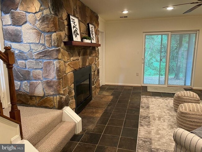Building Photo - 3300 Stone Heather Ct