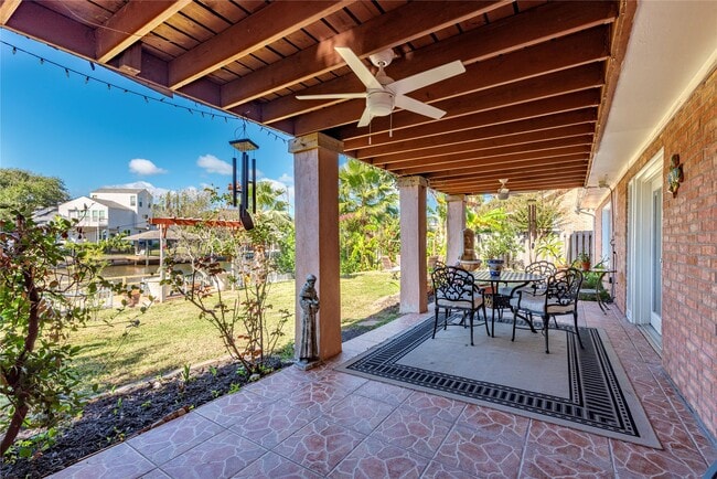 Building Photo - 2417 Gerol Dr