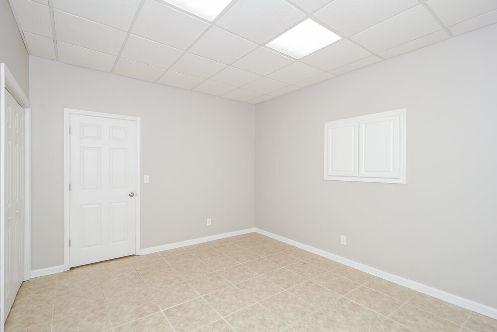 Building Photo - 4548 White Rd