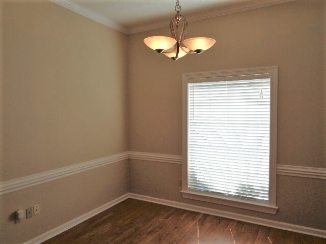 Building Photo - 13132 Sandbourne Cross