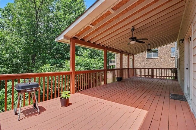 Building Photo - 550 Nichols View Way