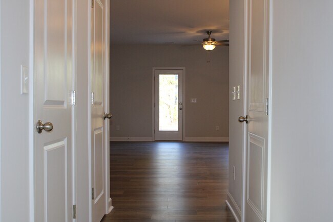 Building Photo - 3851 Well Fleet Dr