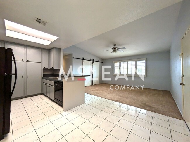 Building Photo - Three Bedroom in Cathedral City w/ Community Amenities MOVE-IN SPECIAL $500 OFF FIRST MONTH'S RENT