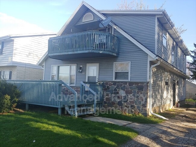 Building Photo - 7032A W Mill Rd