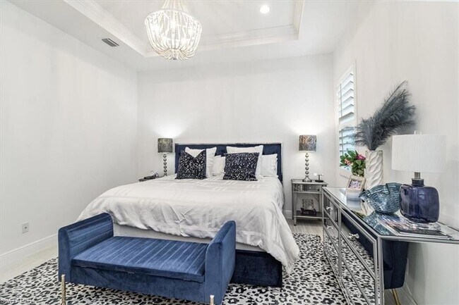 Building Photo - 8943 St Lucia Dr